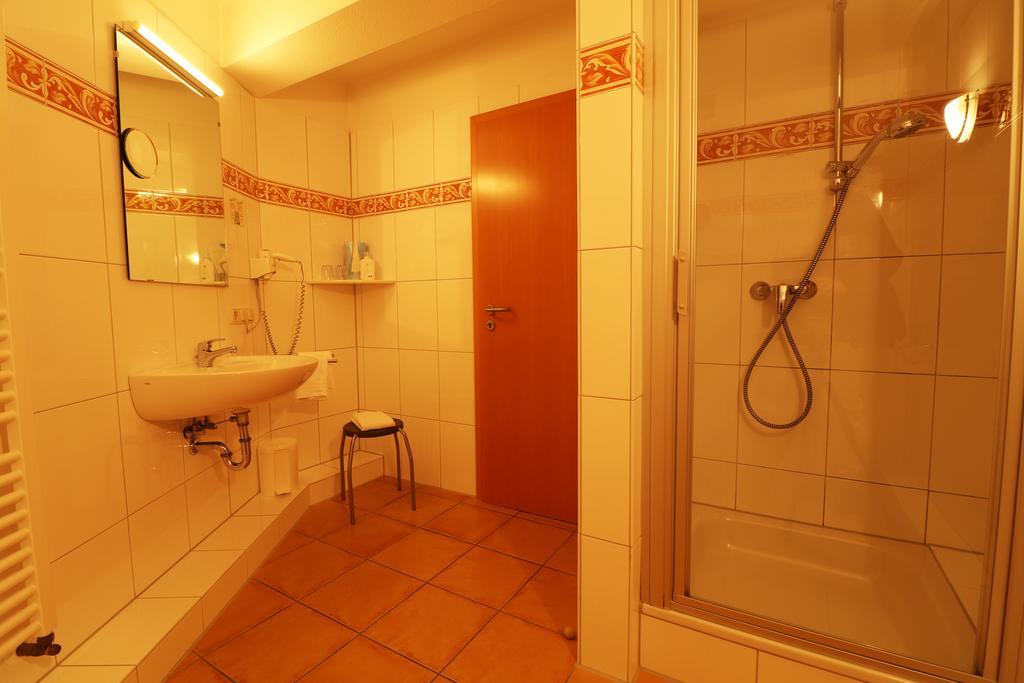 Hotel Central Zeven Exteriör bild